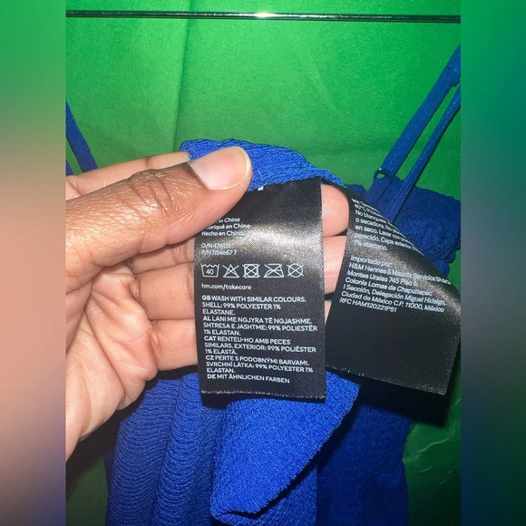 H&M Dress size Medium - Picture 4 of 4